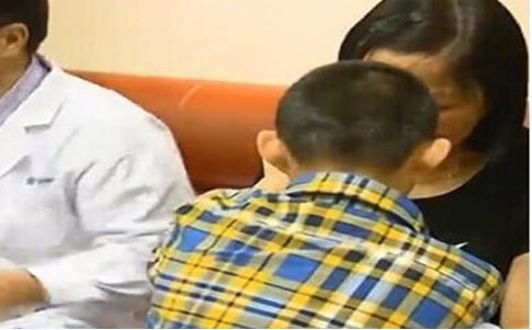 什么是猫叫综合征?