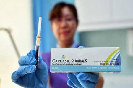 新冠疫苗和HPV不能同打 这究竟是怎么回事为何不能一起接种